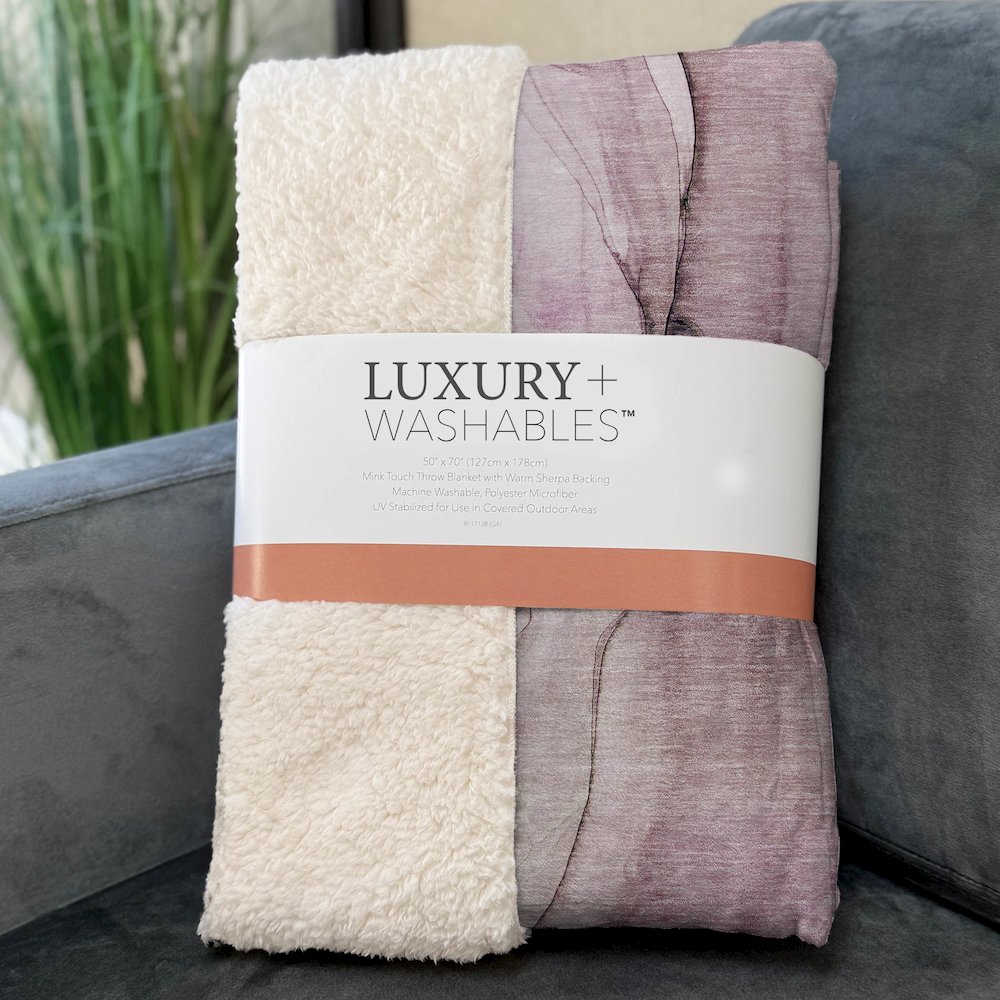 Premium Machine Washable ASB502 Pink 50" x 70" Sherpa Throw Blanket. Picture 3