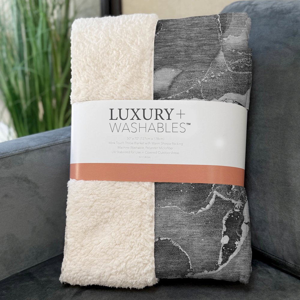 Premium Machine Washable ASB503 Gray 50" x 70" Sherpa Throw Blanket. Picture 3
