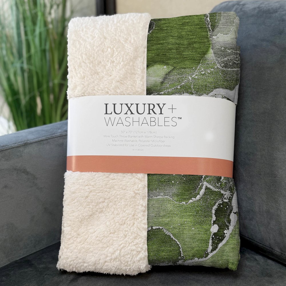 Premium Machine Washable ASB503 Green 50" x 70" Sherpa Throw Blanket. Picture 3