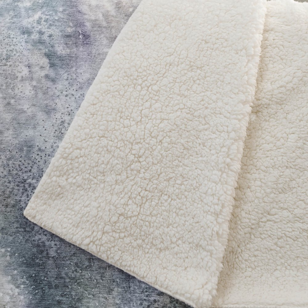 Premium Machine Washable ASB505 Ivory 50" x 70" Sherpa Throw Blanket. Picture 2