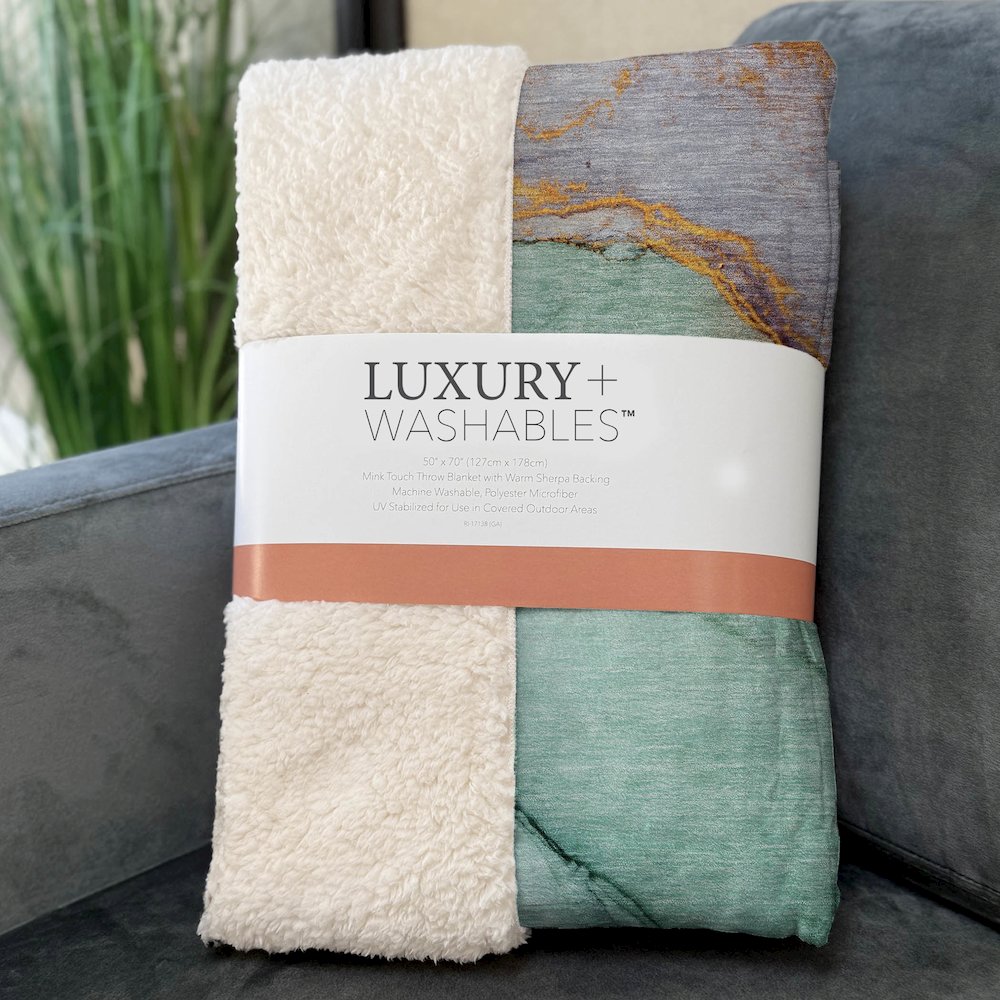 Premium Machine Washable ASB506 Teal 50" x 70" Sherpa Throw Blanket. Picture 3