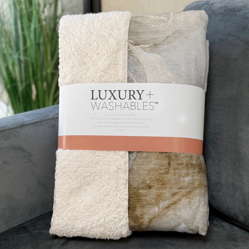 Premium Machine Washable ASB513 Brown 50" x 70" Sherpa Throw Blanket. Picture 3