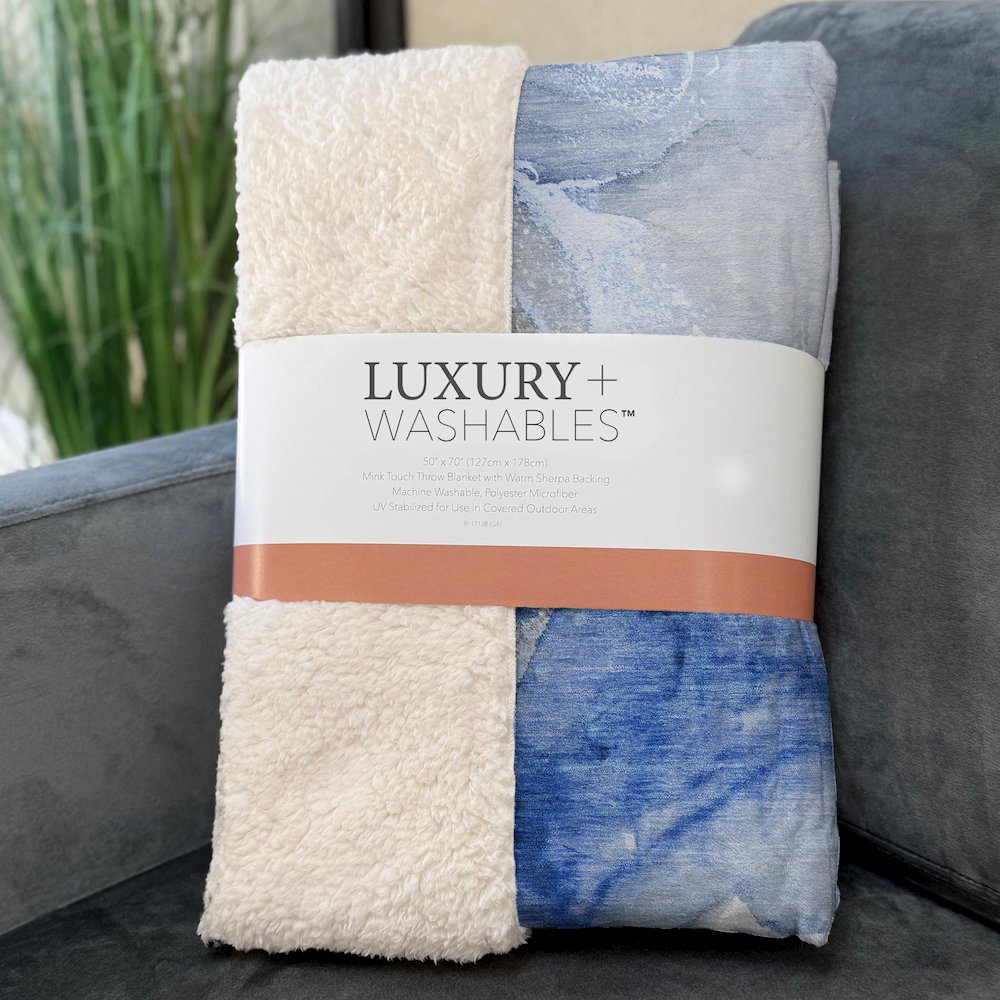 Premium Machine Washable ASB513 Navy 50" x 70" Sherpa Throw Blanket. Picture 3