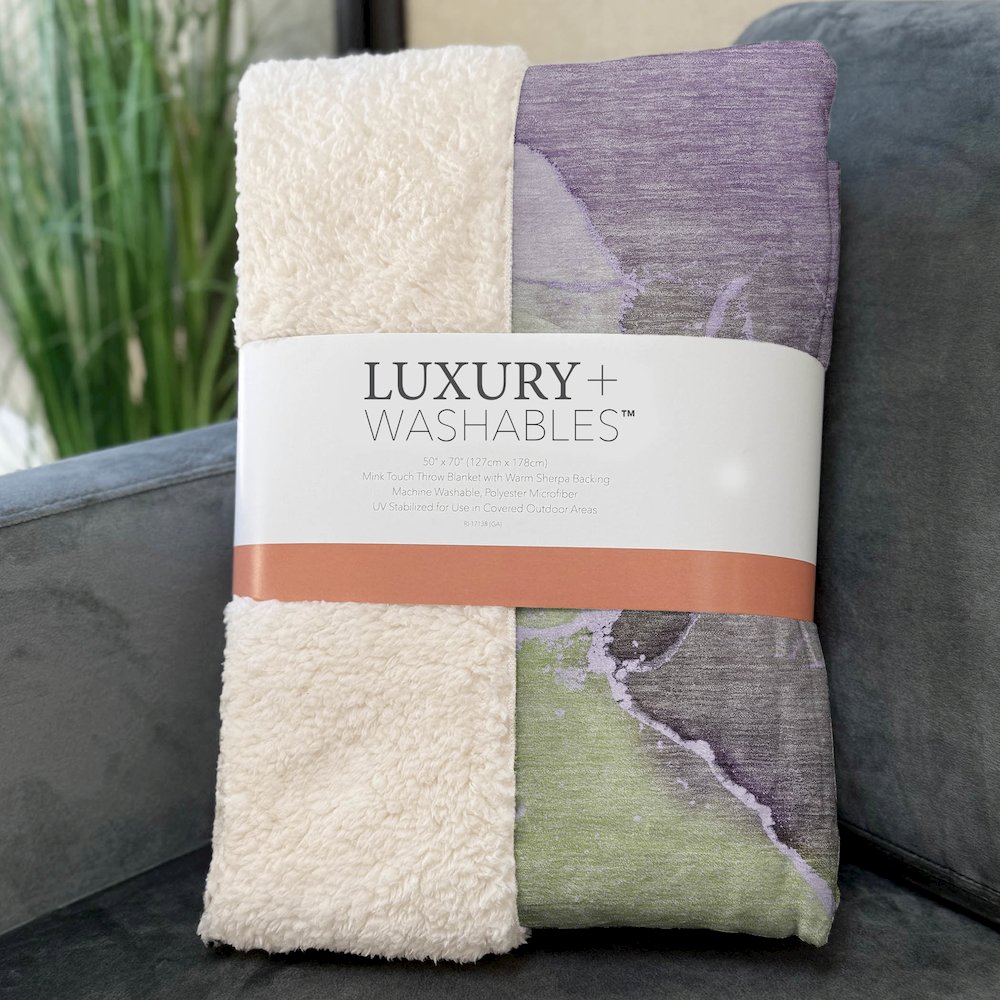 Premium Machine Washable ASB517 Purple 50" x 70" Sherpa Throw Blanket. Picture 3