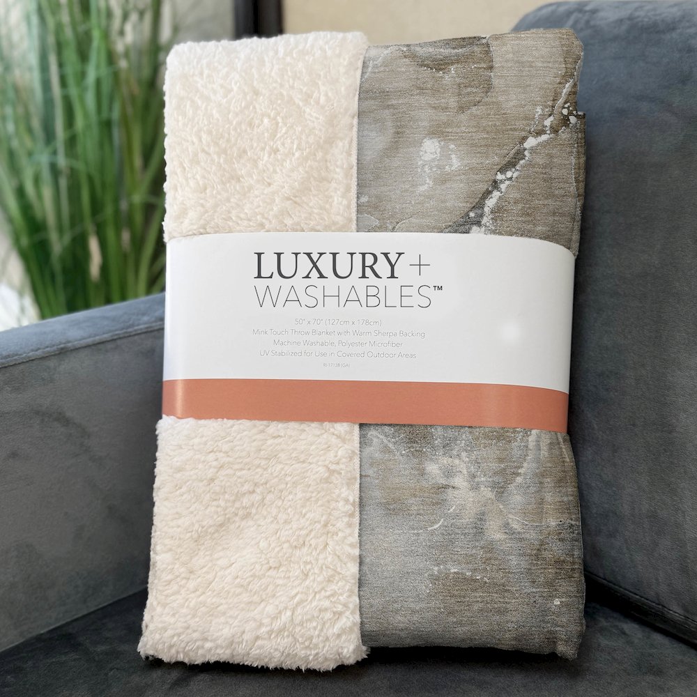 Premium Machine Washable ASB518 Brown 50" x 70" Sherpa Throw Blanket. Picture 3