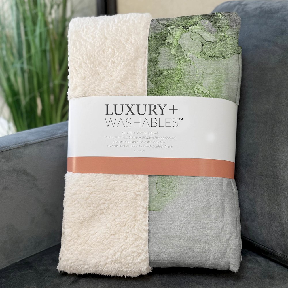 Premium Machine Washable ASB520 Green 50" x 70" Sherpa Throw Blanket. Picture 3