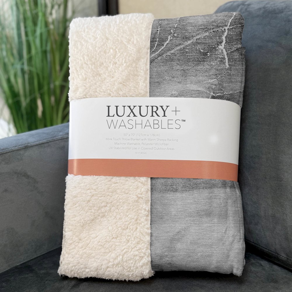 Premium Machine Washable ASB521 Gray 50" x 70" Sherpa Throw Blanket. Picture 3