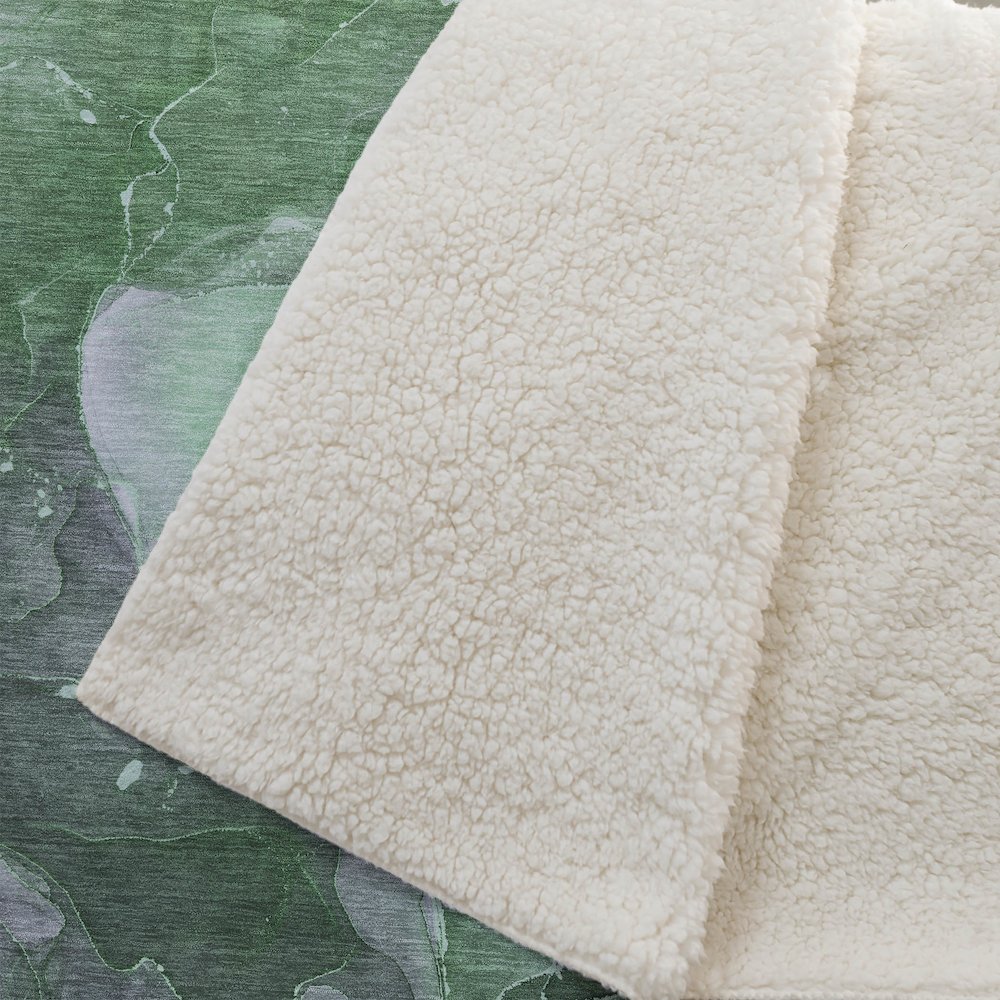 Premium Machine Washable ASB522 Emerald 50" x 70" Sherpa Throw Blanket. Picture 2
