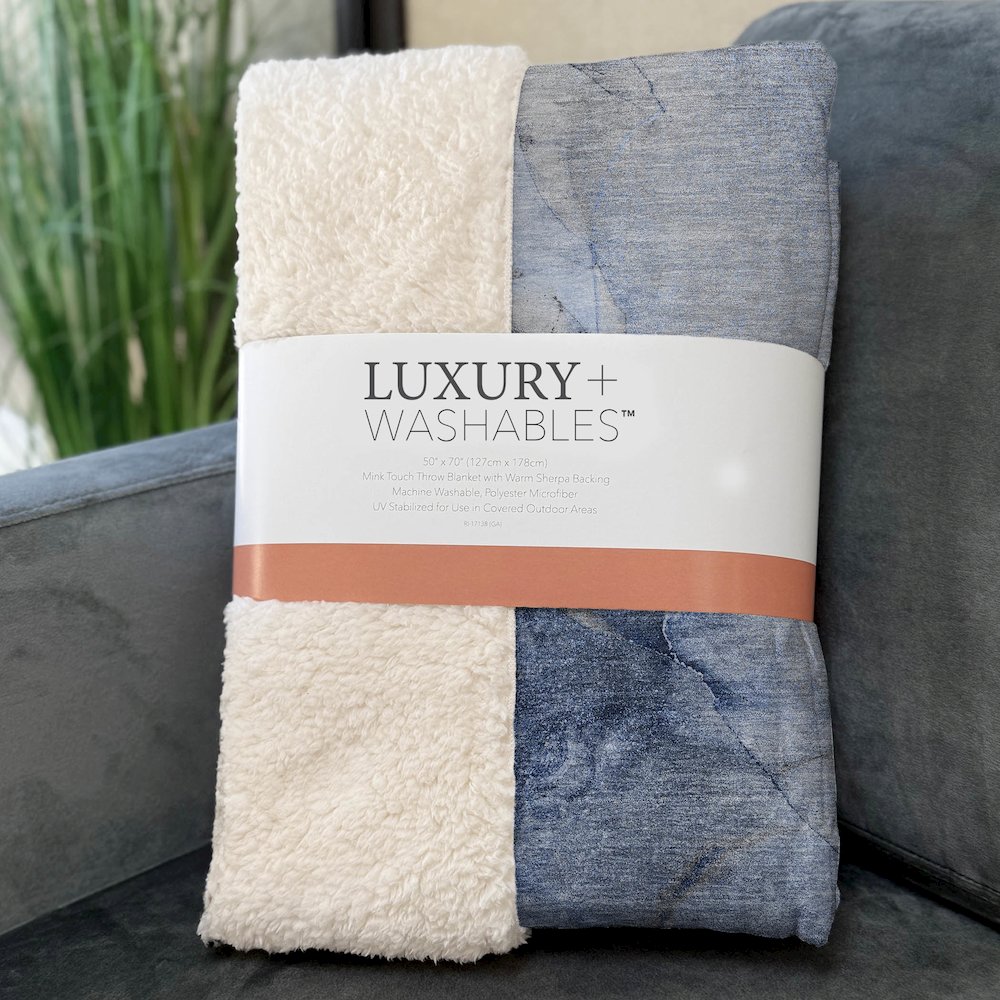 Premium Machine Washable ASB524 Navy 50" x 70" Sherpa Throw Blanket. Picture 3