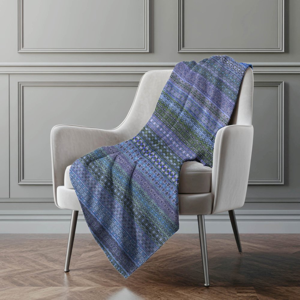 Premium Machine Washable ASB527 Blue 50" x 70" Sherpa Throw Blanket. Picture 4