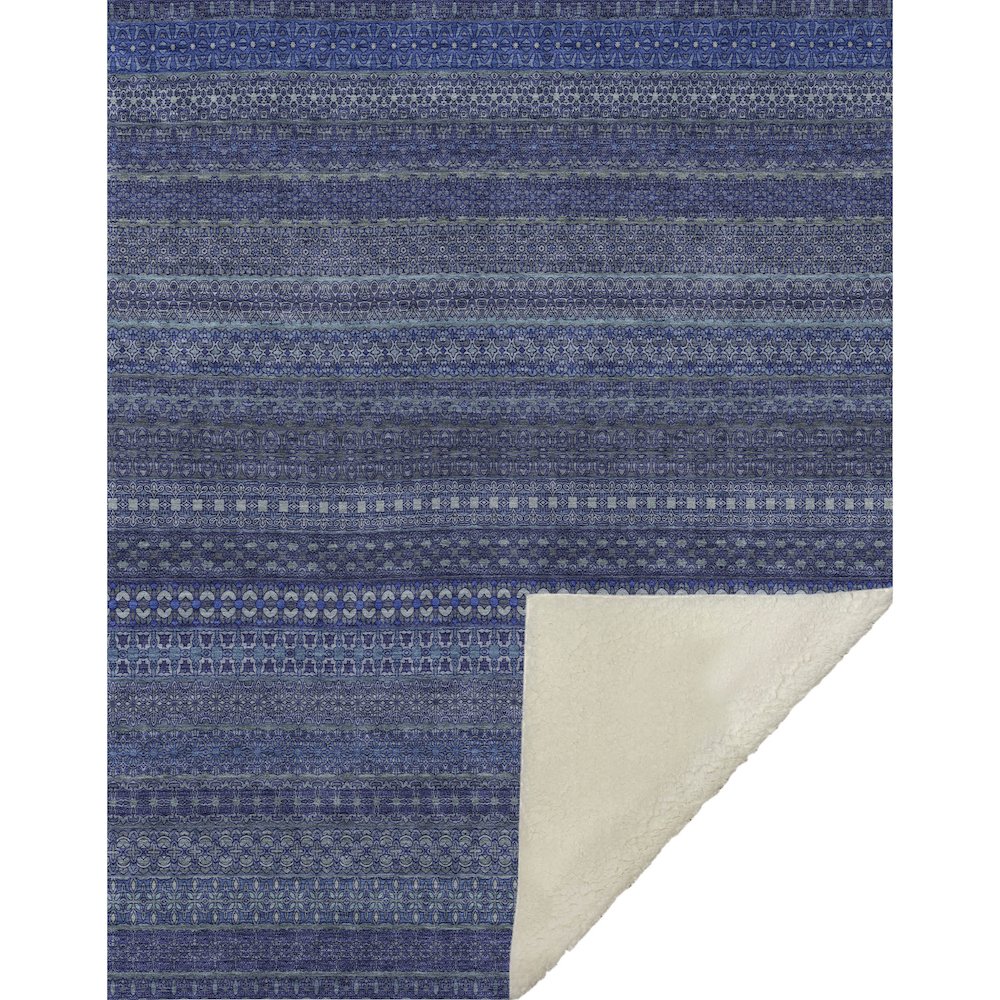 Premium Machine Washable ASB527 Navy 50" x 70" Sherpa Throw Blanket. Picture 1