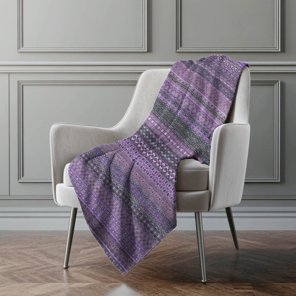 Premium Machine Washable ASB527 Purple 50" x 70" Sherpa Throw Blanket. Picture 4