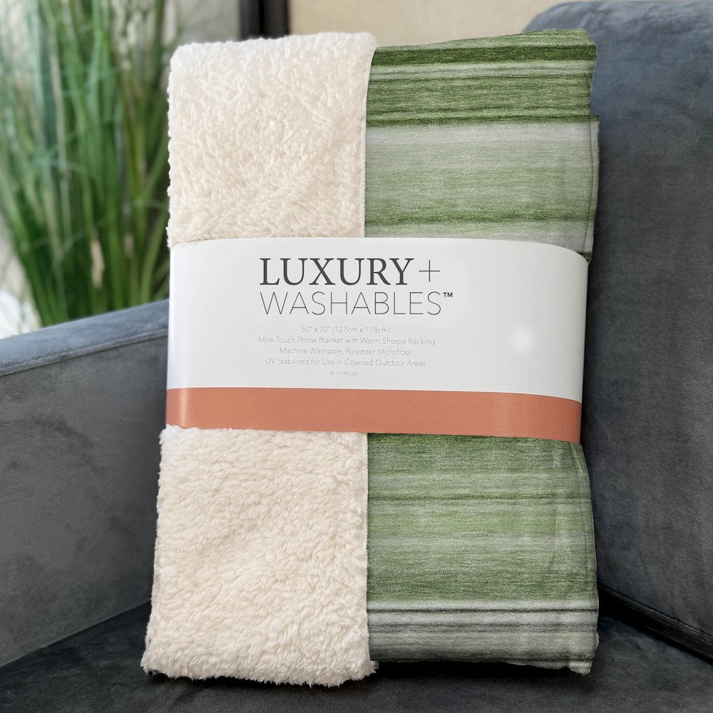 Premium Machine Washable ASB529 Aloe 50" x 70" Sherpa Throw Blanket. Picture 3