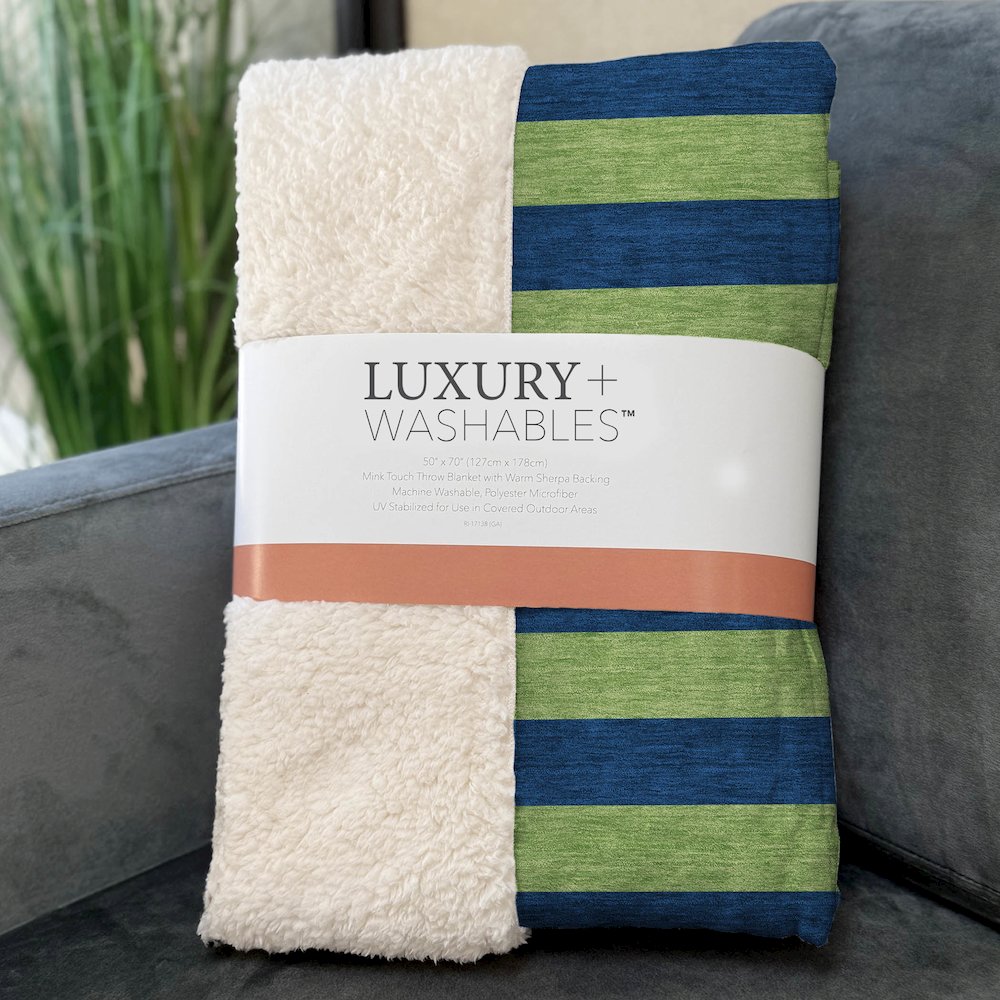 Premium Machine Washable ASB530 Navy 50" x 70" Sherpa Throw Blanket. Picture 3