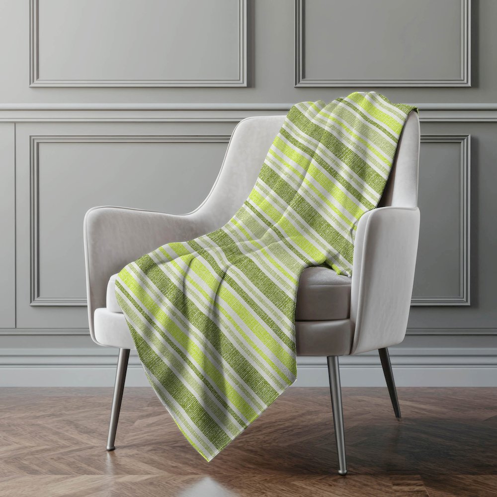 Premium Machine Washable ASB531 Fern 50" x 70" Sherpa Throw Blanket. Picture 4