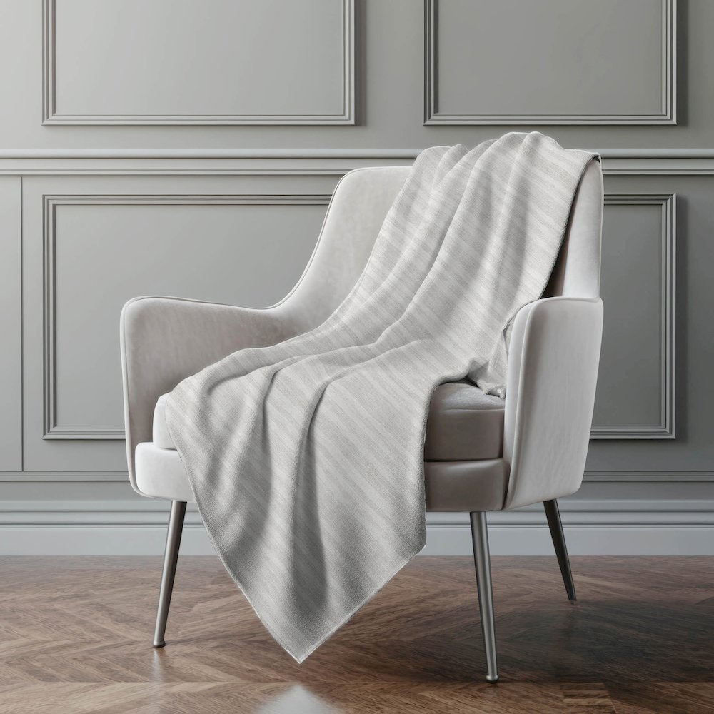 Premium Machine Washable ASB531 Ivory 50" x 70" Sherpa Throw Blanket. Picture 4