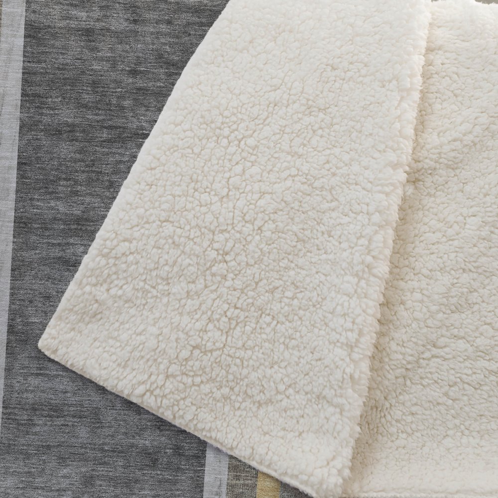 Premium Machine Washable ASB532 Taupe 50" x 70" Sherpa Throw Blanket. Picture 2