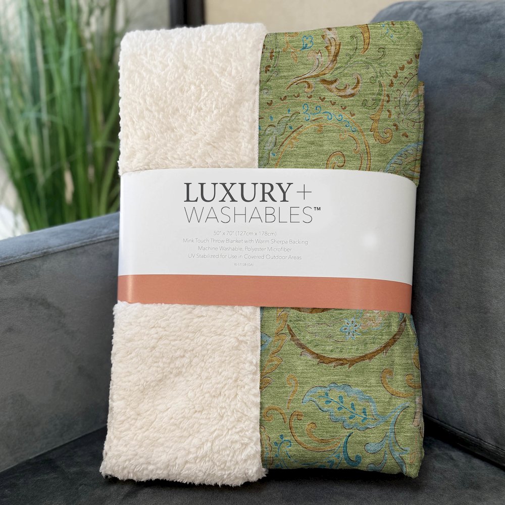 Premium Machine Washable ASB533 Aloe 50" x 70" Sherpa Throw Blanket. Picture 3