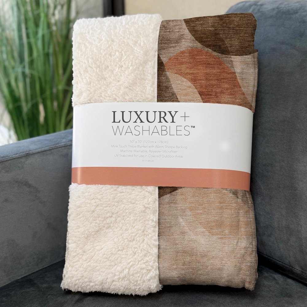 Premium Machine Washable ASB536 Chocolate 50" x 70" Sherpa Throw Blanket. Picture 3
