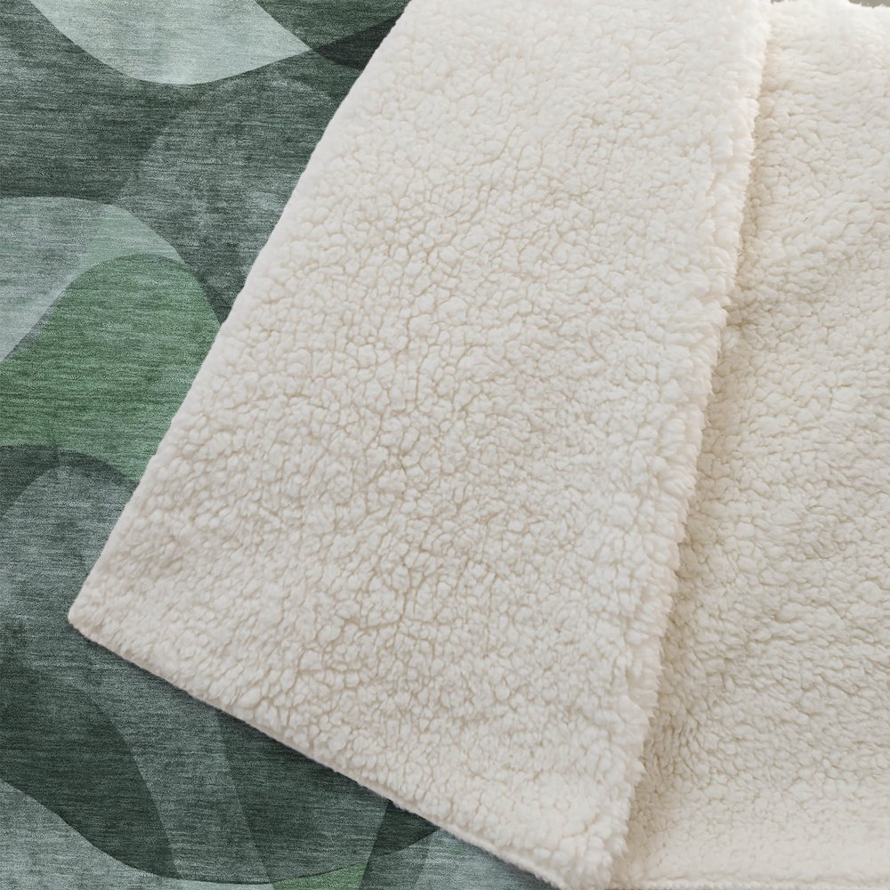 Premium Machine Washable ASB536 Fern 50" x 70" Sherpa Throw Blanket. Picture 2