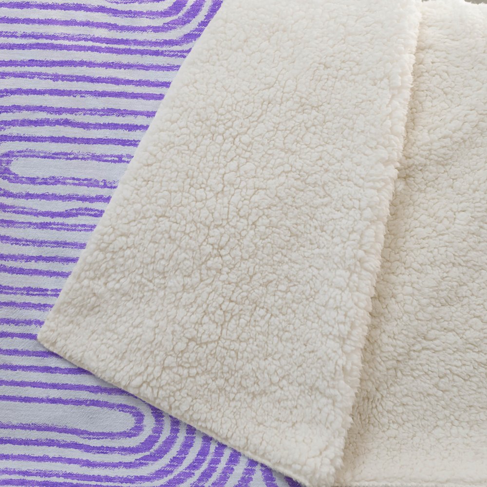 Premium Machine Washable ASB540 Purple 50" x 70" Sherpa Throw Blanket. Picture 2