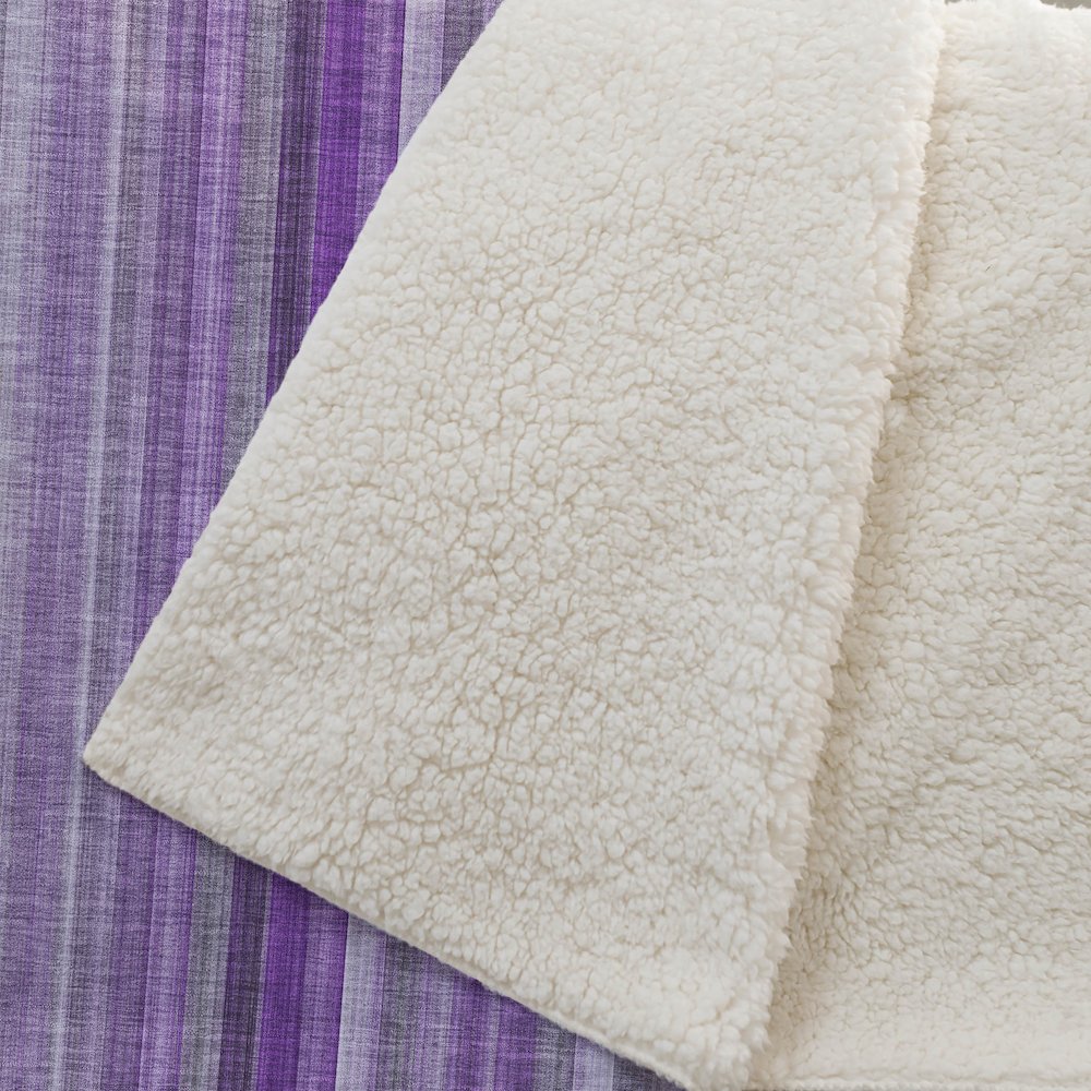 Premium Machine Washable ASB543 Purple 50" x 70" Sherpa Throw Blanket. Picture 2
