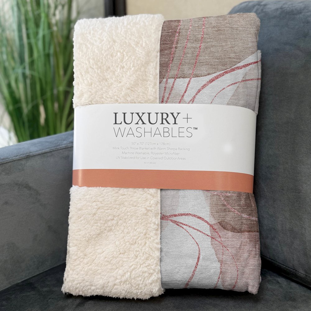 Premium Machine Washable ASB544 Merlot 50" x 70" Sherpa Throw Blanket. Picture 3