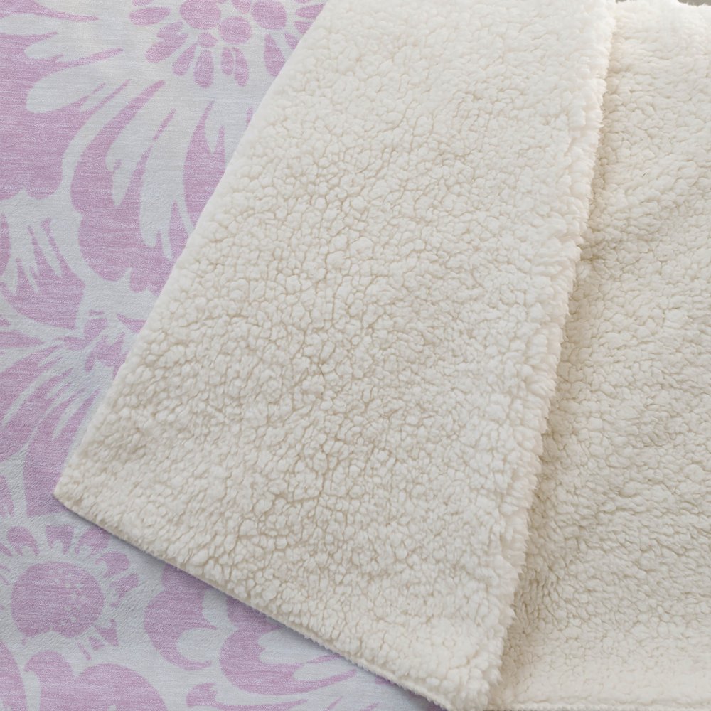 Premium Machine Washable ASB551 Pink 50" x 70" Sherpa Throw Blanket. Picture 2