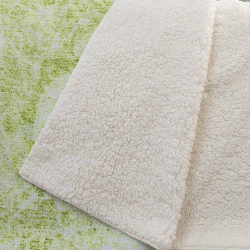 Premium Machine Washable ASB553 Aloe 50" x 70" Sherpa Throw Blanket. Picture 2