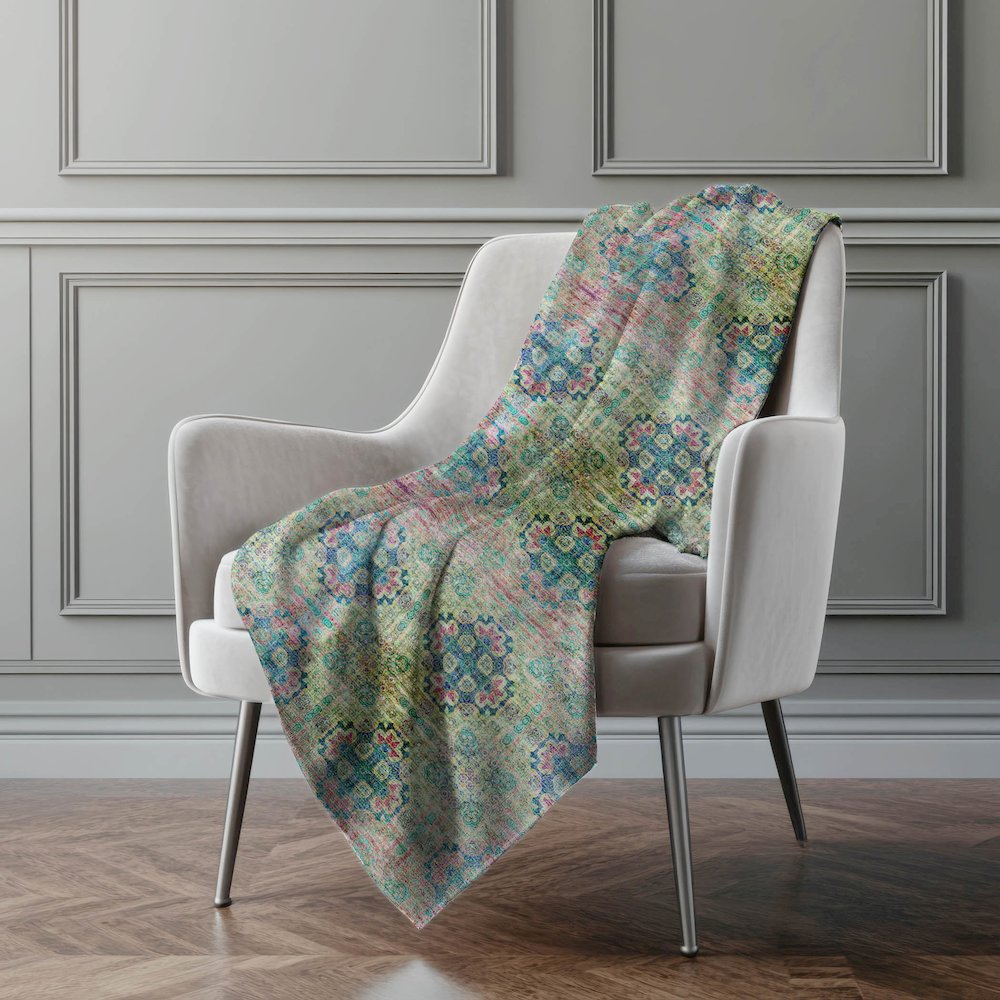 Premium Machine Washable ASB557 Green 50" x 70" Sherpa Throw Blanket. Picture 4