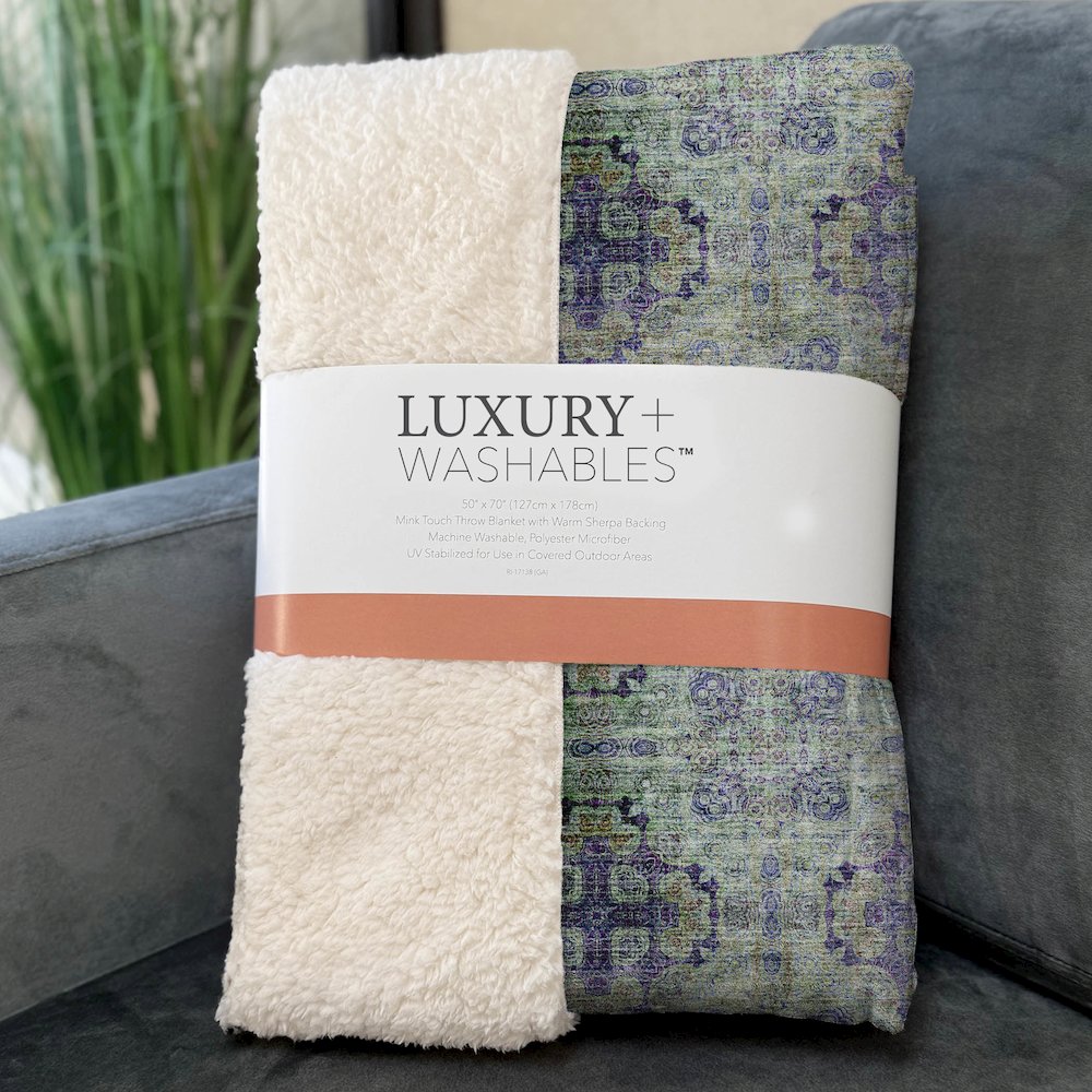 Premium Machine Washable ASB557 Purple 50" x 70" Sherpa Throw Blanket. Picture 3