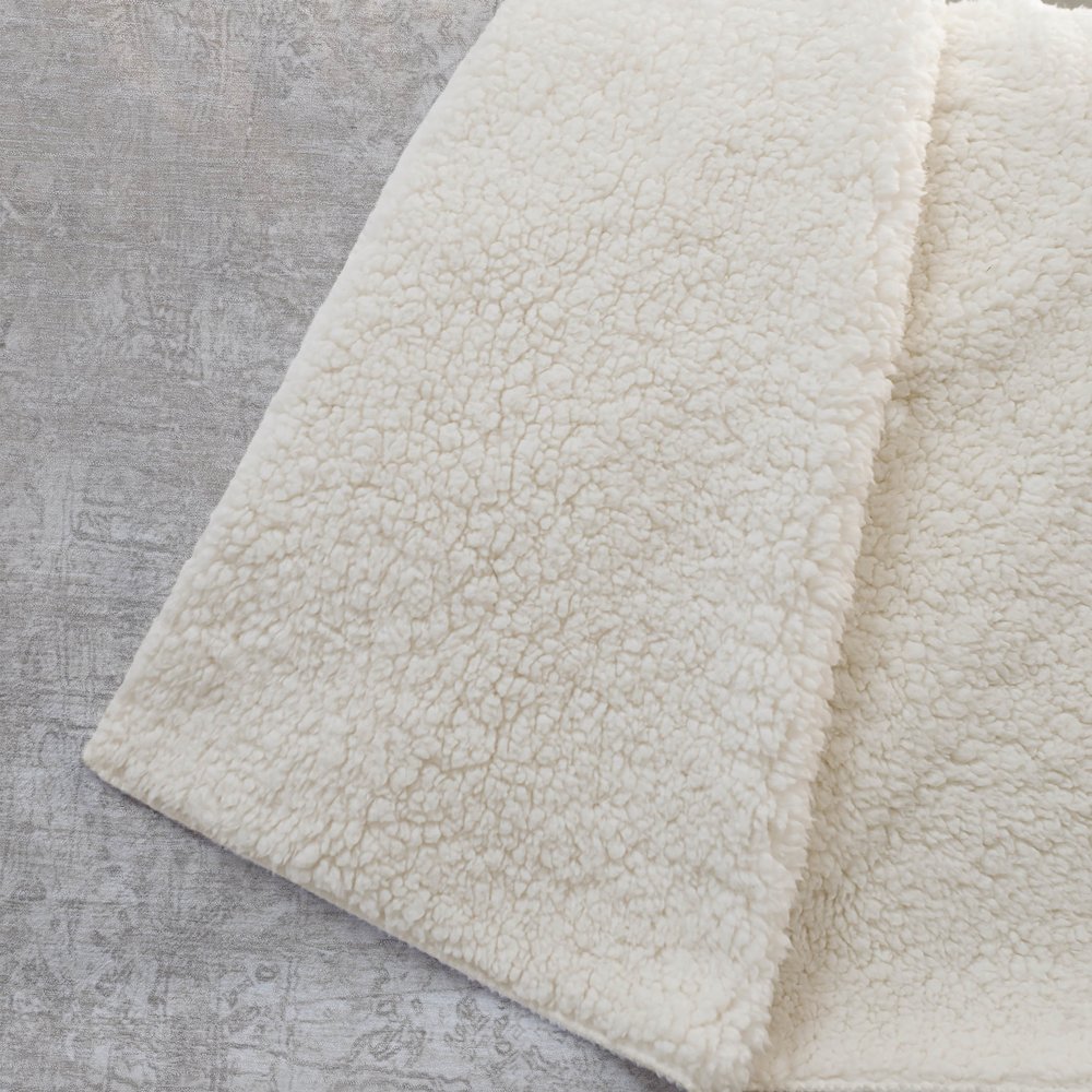 Premium Machine Washable ASB559 Ivory 50" x 70" Sherpa Throw Blanket. Picture 2