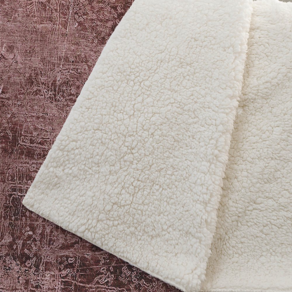 Premium Machine Washable ASB559 Merlot 50" x 70" Sherpa Throw Blanket. Picture 2