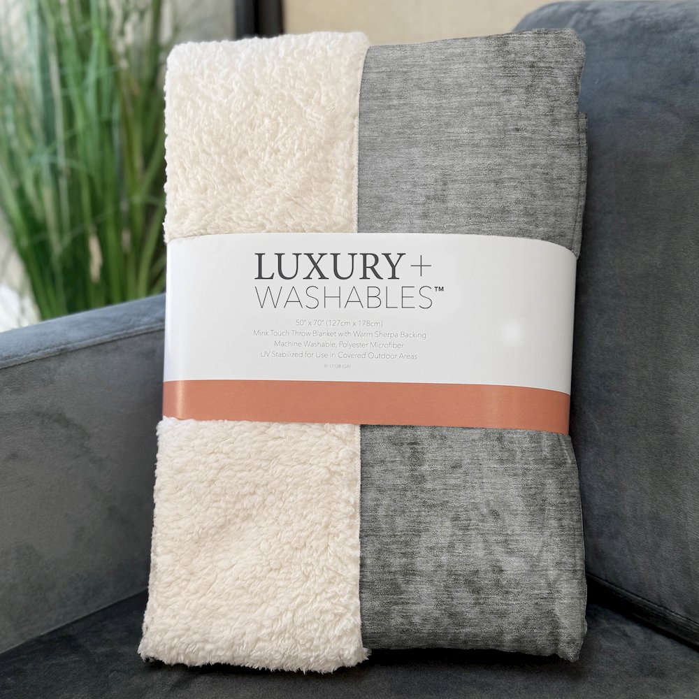 Premium Machine Washable ASB562 Gray 50" x 70" Sherpa Throw Blanket. Picture 3