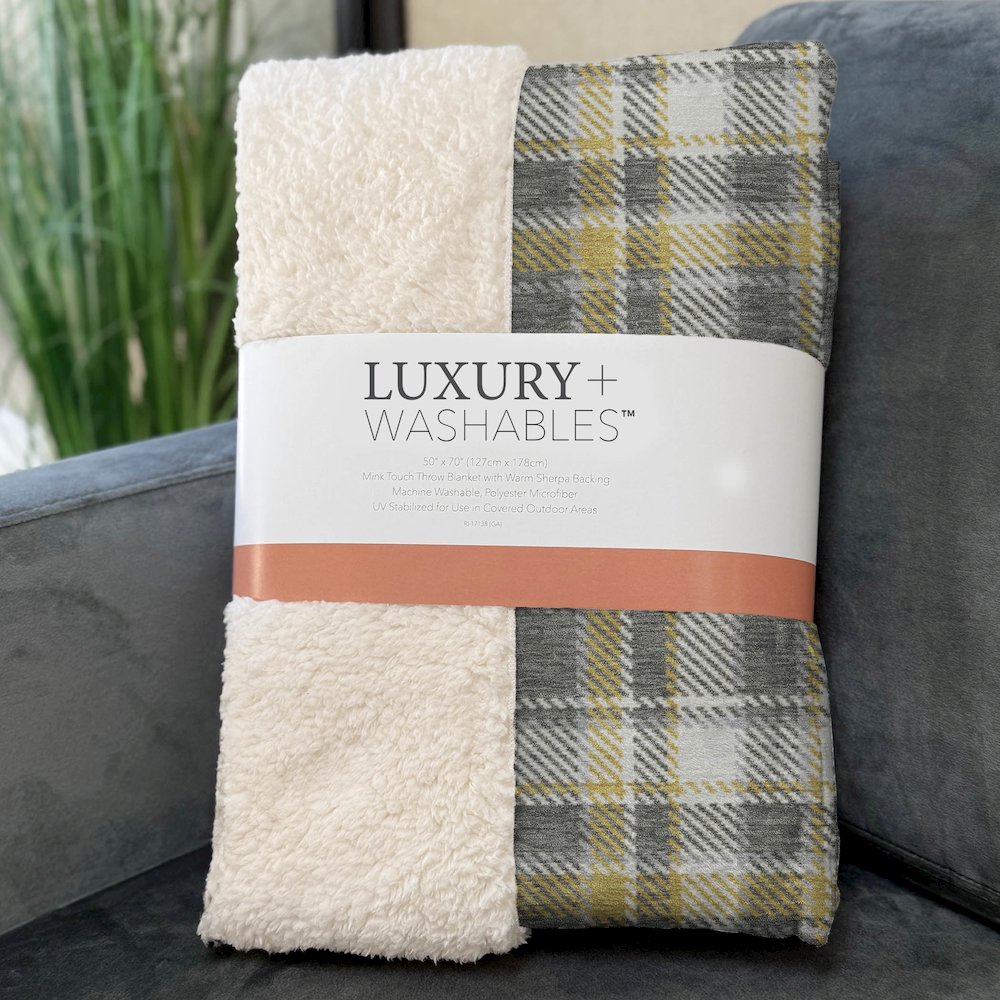 Premium Machine Washable ASB563 Gray 50" x 70" Sherpa Throw Blanket. Picture 3