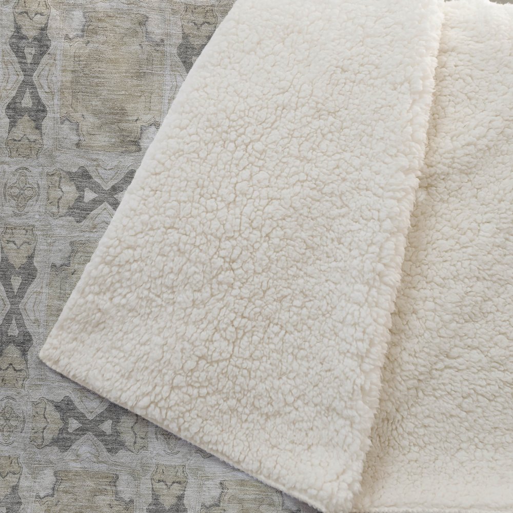 Premium Machine Washable ASB564 Beige 50" x 70" Sherpa Throw Blanket. Picture 2