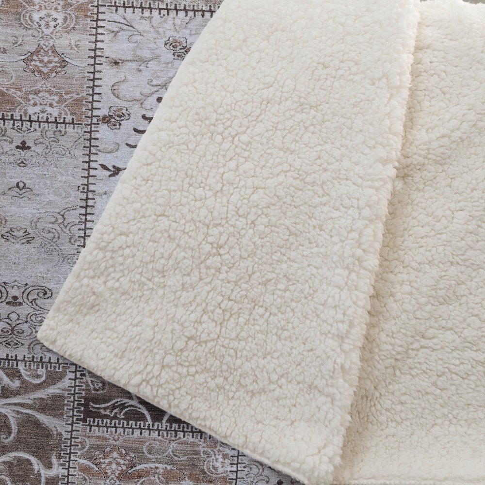 Premium Machine Washable ASB566 Beige 50" x 70" Sherpa Throw Blanket. Picture 2