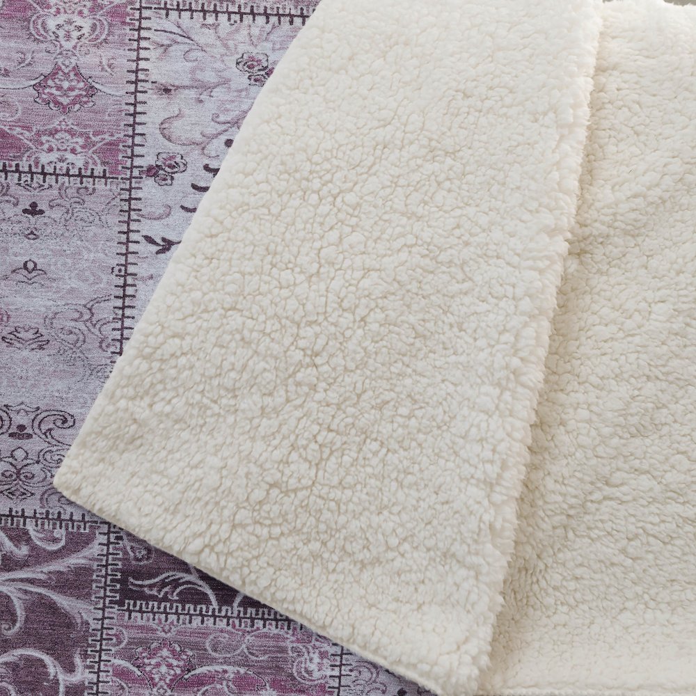 Premium Machine Washable ASB566 Burgundy 50" x 70" Sherpa Throw Blanket. Picture 2