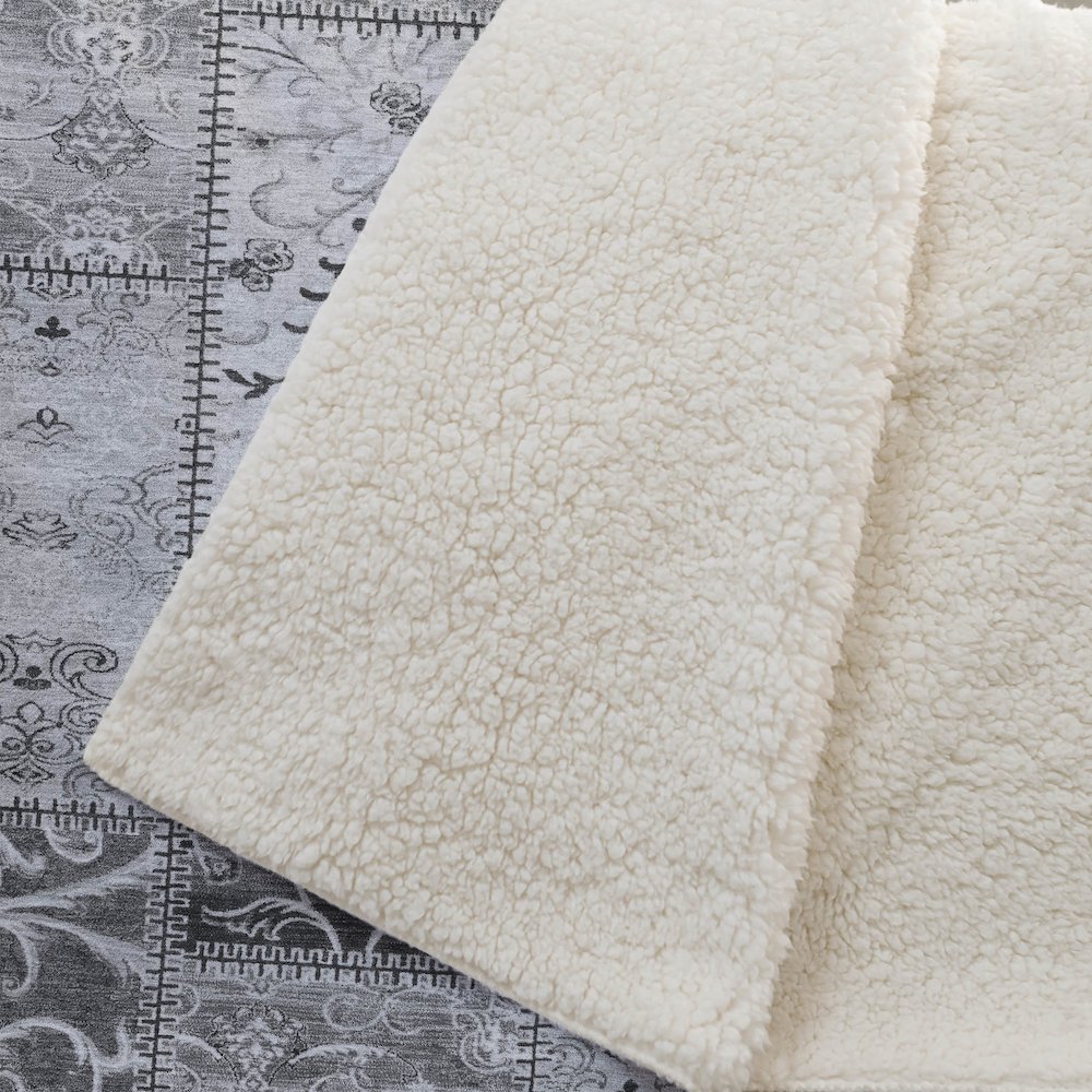 Premium Machine Washable ASB566 Gray 50" x 70" Sherpa Throw Blanket. Picture 2