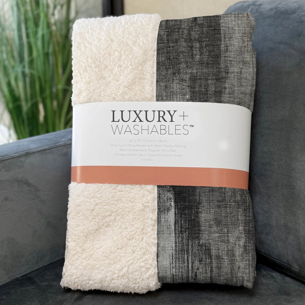 Premium Machine Washable ASB567 Gray 50" x 70" Sherpa Throw Blanket. Picture 3
