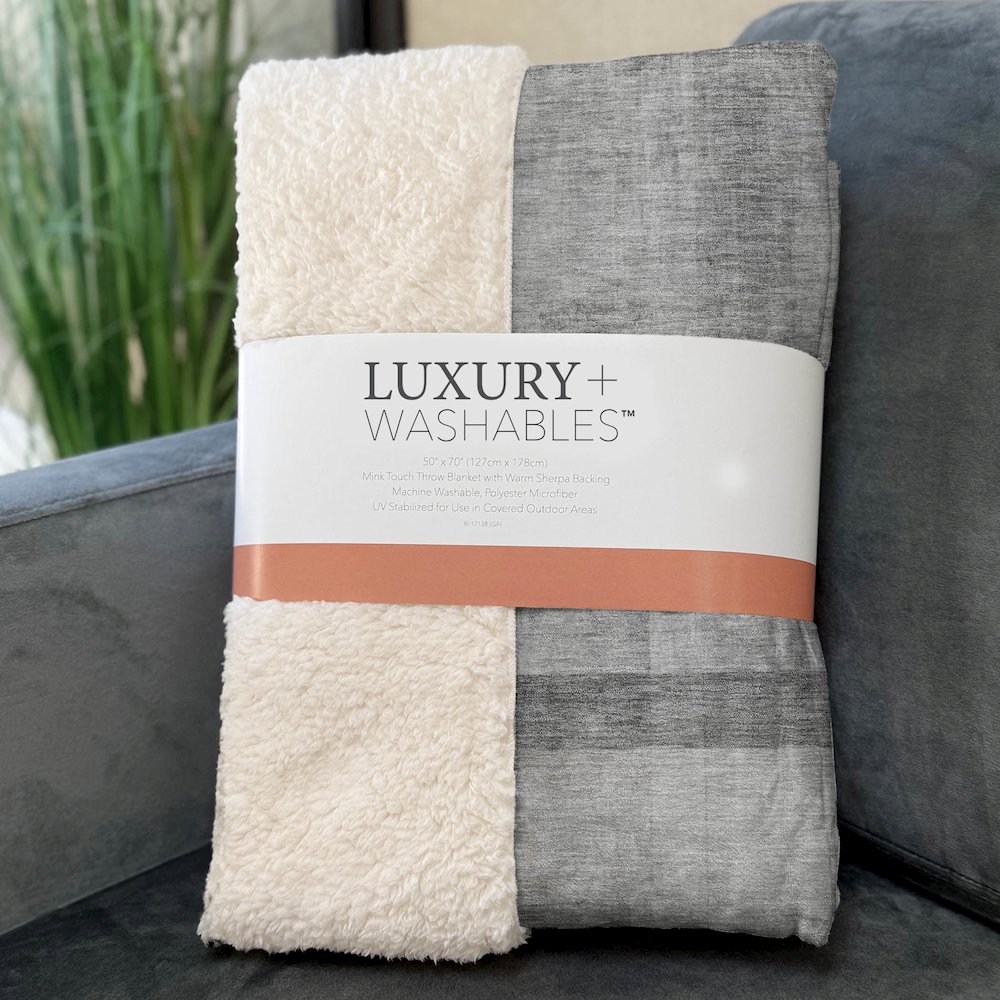 Premium Machine Washable ASB568 Gray 50" x 70" Sherpa Throw Blanket. Picture 3