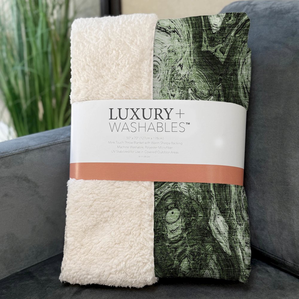 Premium Machine Washable ASB579 Green 50" x 70" Sherpa Throw Blanket. Picture 3
