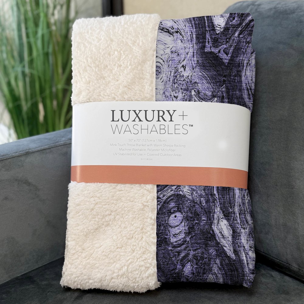 Premium Machine Washable ASB579 Purple 50" x 70" Sherpa Throw Blanket. Picture 3