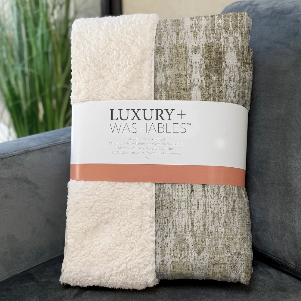Premium Machine Washable ASB580 Beige 50" x 70" Sherpa Throw Blanket. Picture 3