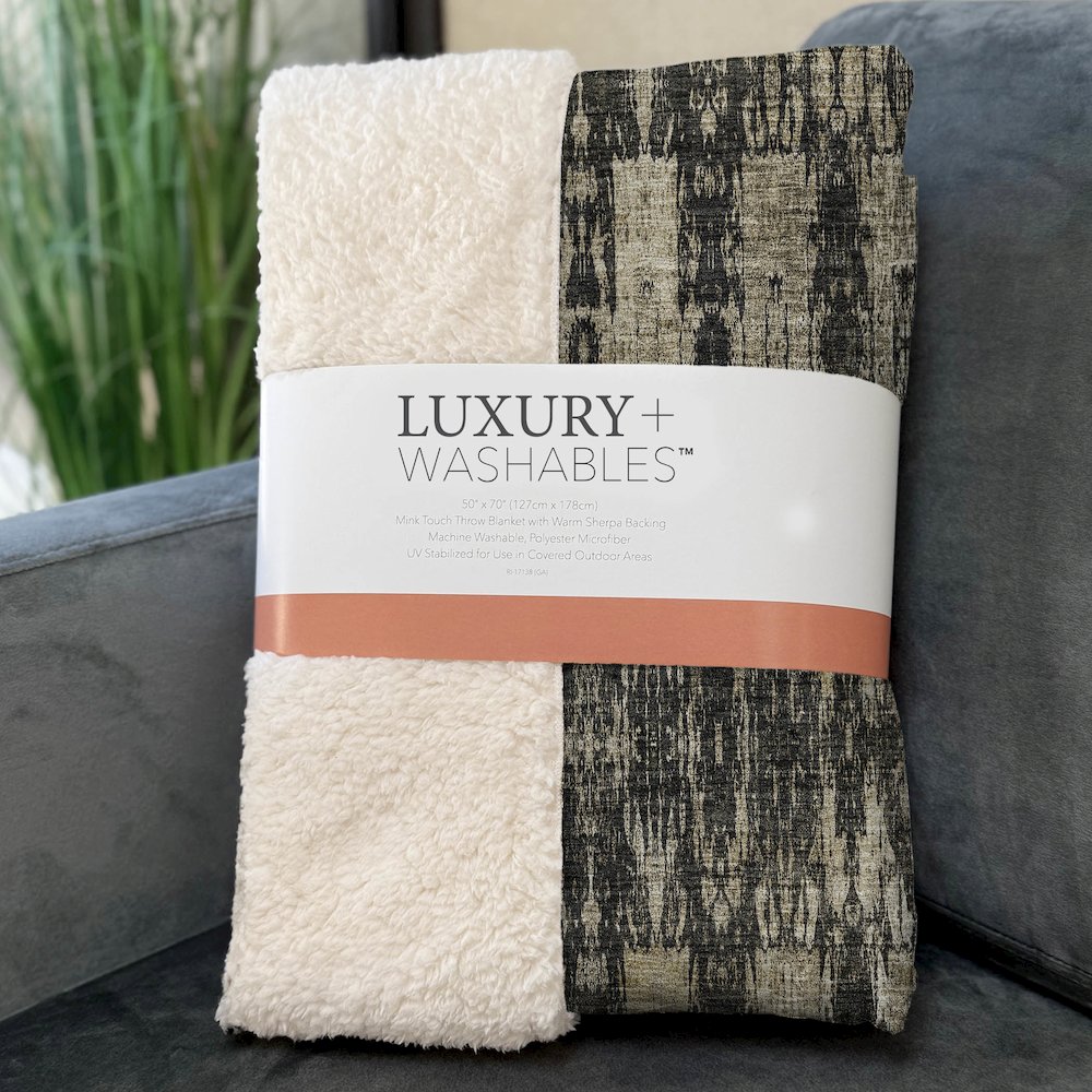 Premium Machine Washable ASB580 Black 50" x 70" Sherpa Throw Blanket. Picture 3