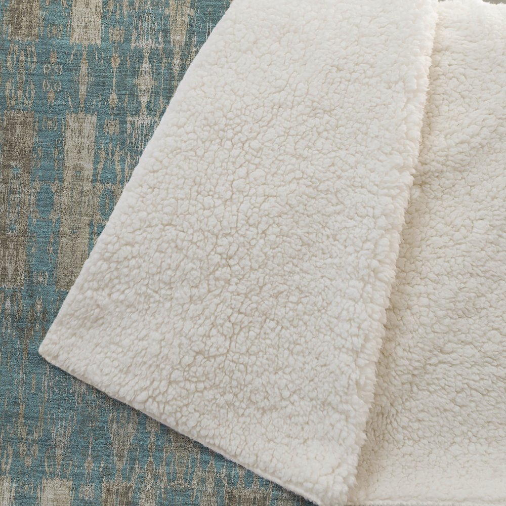 Premium Machine Washable ASB580 Teal 50" x 70" Sherpa Throw Blanket. Picture 2