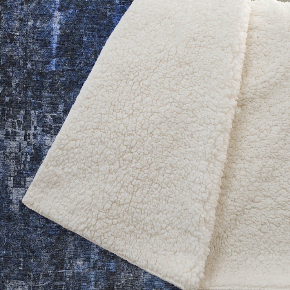 Premium Machine Washable ASB581 Blue 50" x 70" Sherpa Throw Blanket. Picture 2