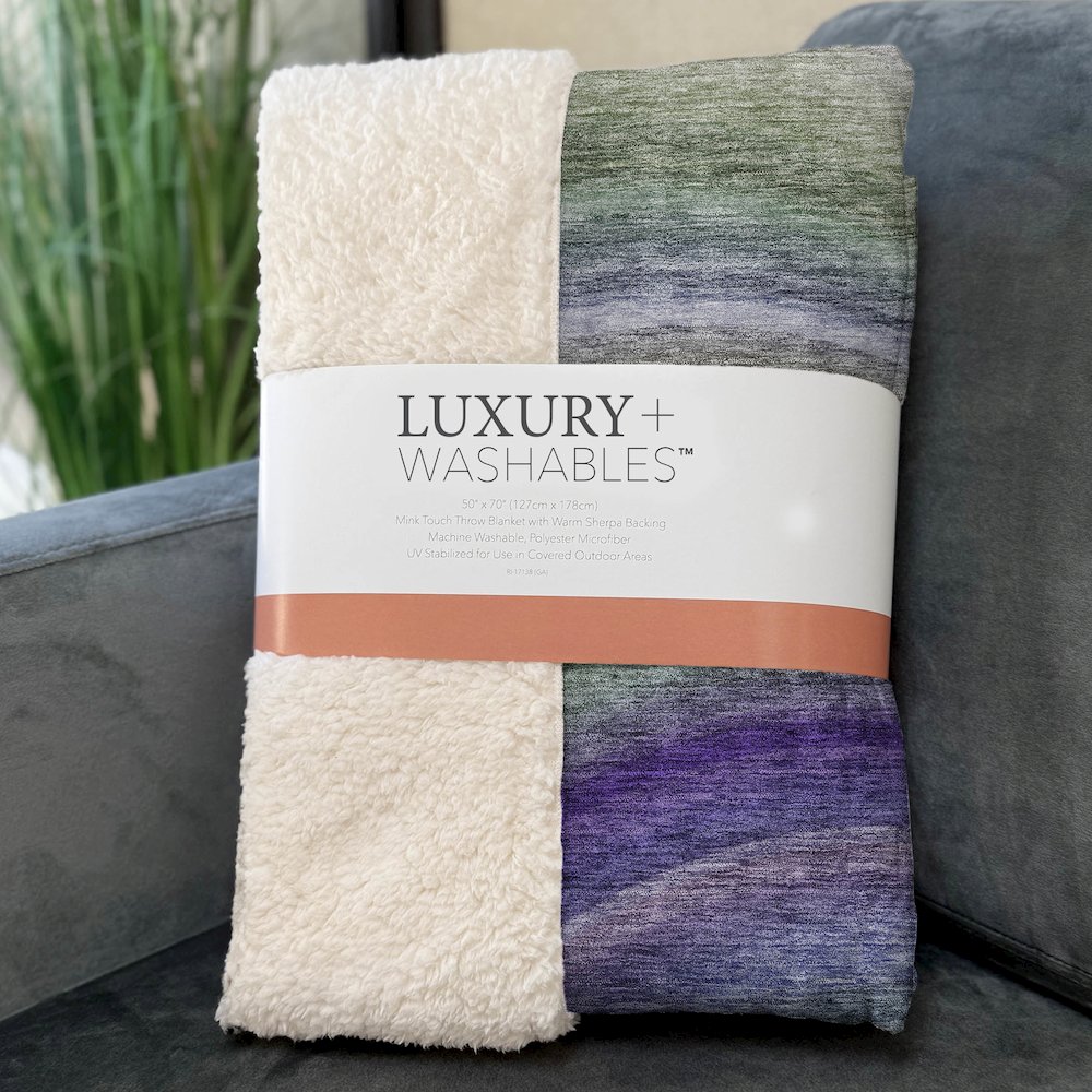 Premium Machine Washable ASB584 Teal 50" x 70" Sherpa Throw Blanket. Picture 3