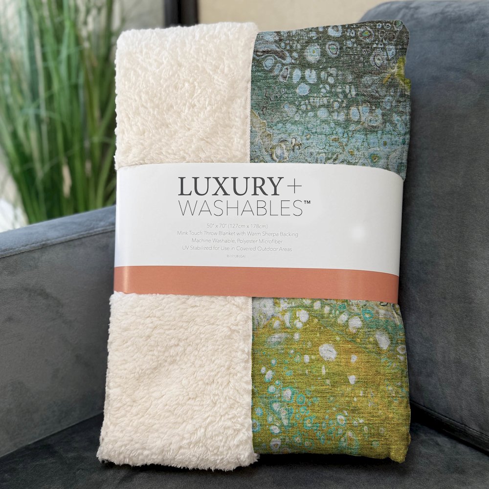 Premium Machine Washable ASB588 Teal 50" x 70" Sherpa Throw Blanket. Picture 3