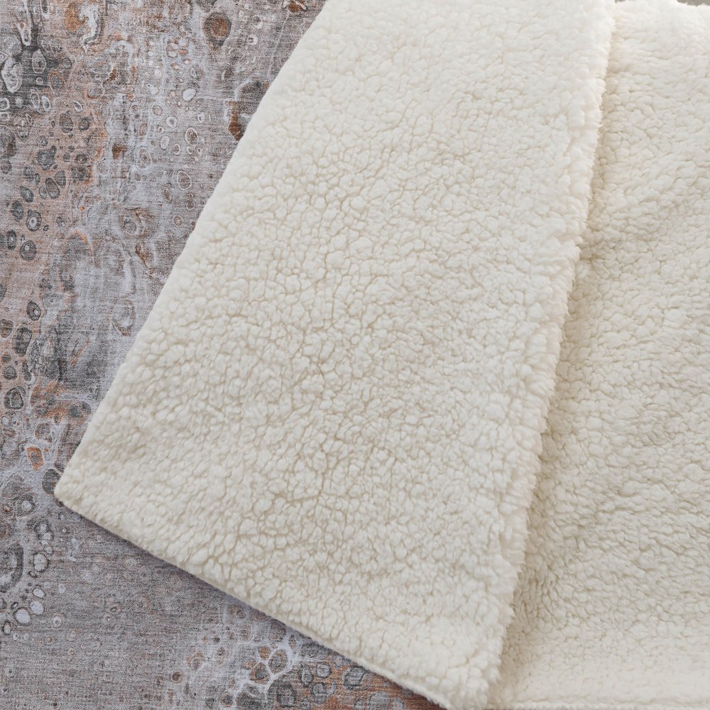 Premium Machine Washable ASB588 Terracotta 50" x 70" Sherpa Throw Blanket. Picture 2